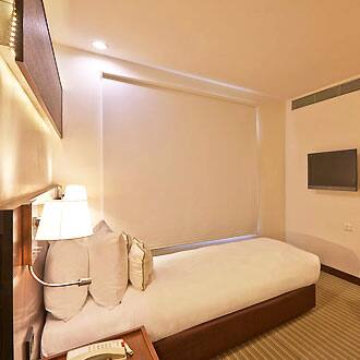K 10 Hotel, Vadodara 3